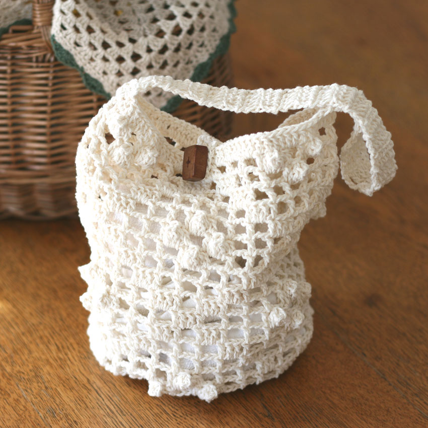 かぎ針編み 方眼とポップコーンのバッグ