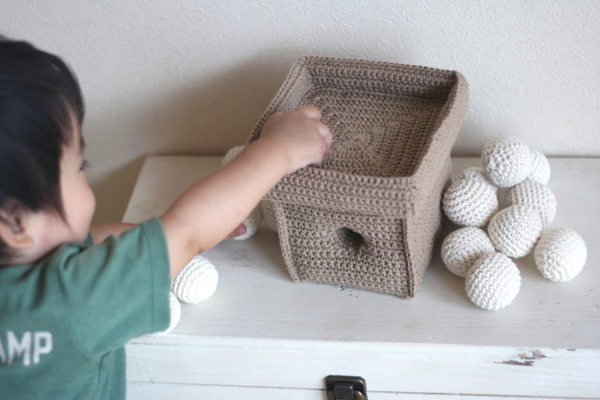 かぎ針編み 三方におだんごを…