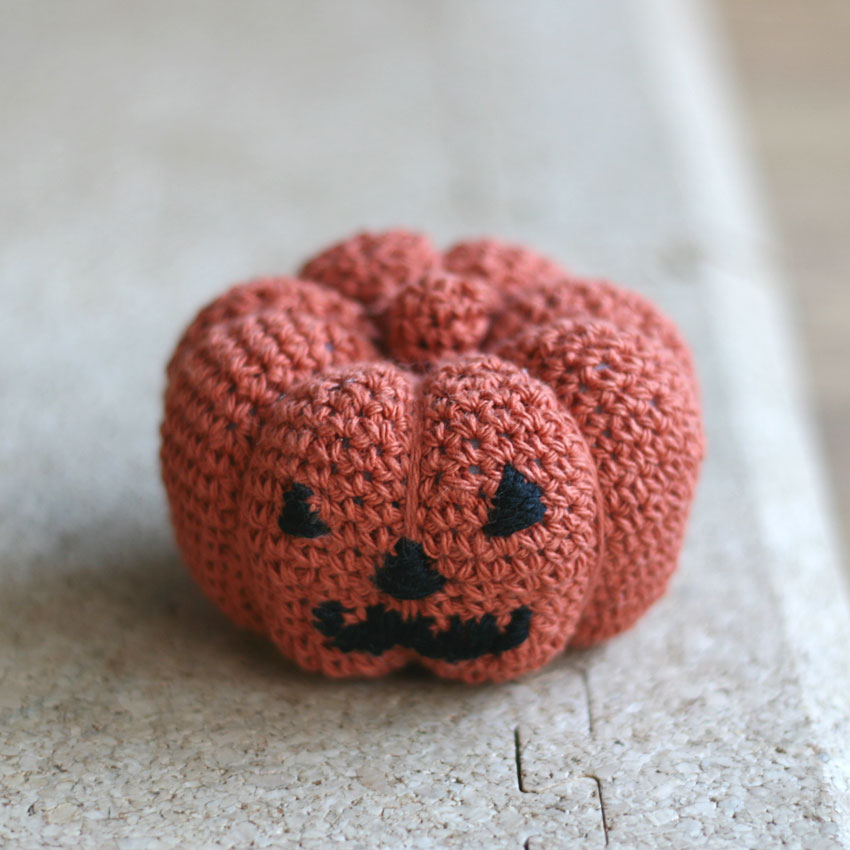 かぎ針編み ハロウィーンのかぼちゃ