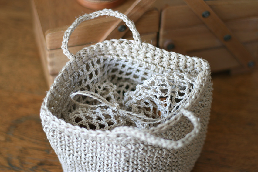 かぎ針編み バッグ口に巾着つき