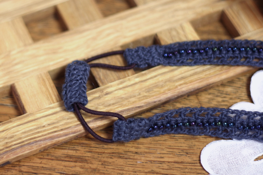 かぎ針編み ヘアバンド カチューム ゴムの位置