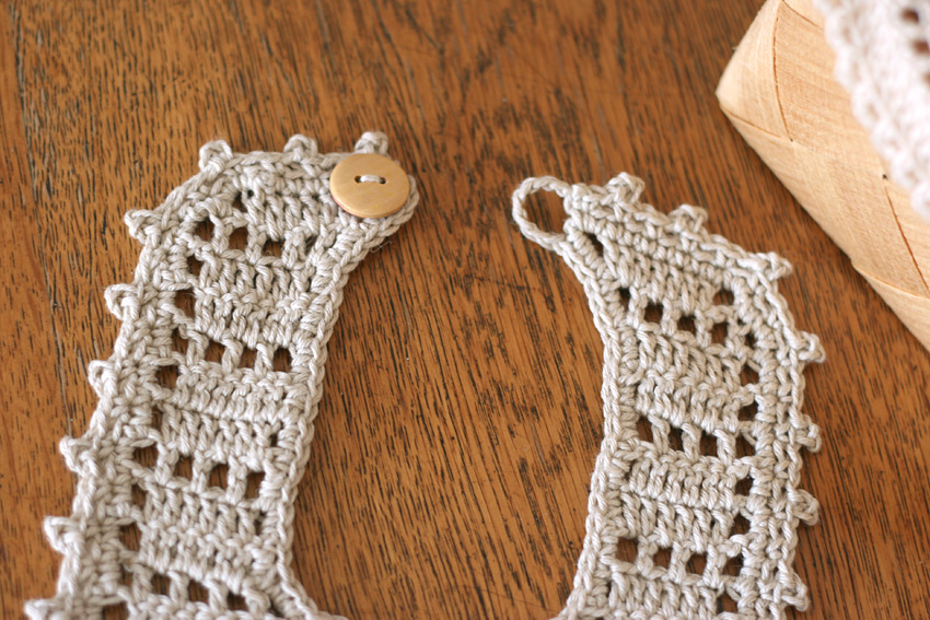 かぎ針編み ベビースタイ ボタン