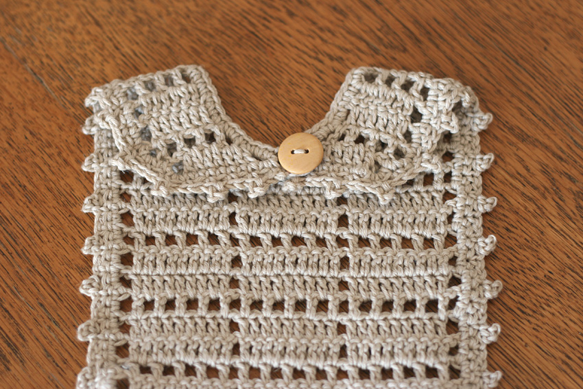 かぎ針編み ベビースタイの後ろ側