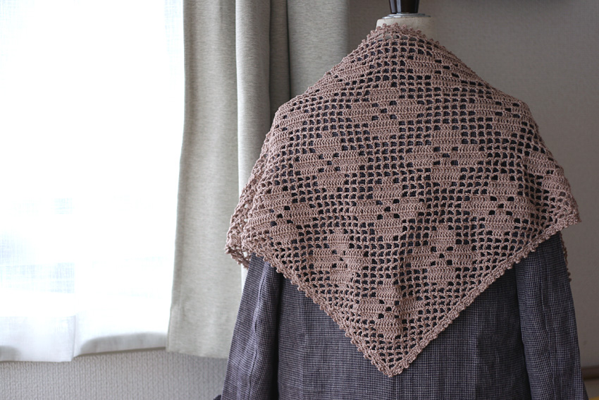 かぎ針編み 方眼編み お花柄 ストール