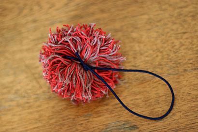 ⑤根元のあたりで結び目を作りました