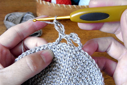 かぎ針編み 麻の葉模様Ⅱ ⑥⑤で長編みを1目編みました