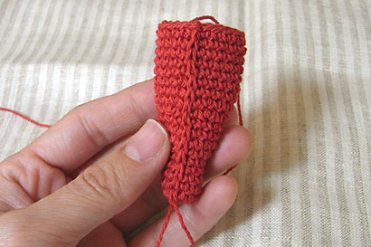 ③引き抜き編みのラインが入ります