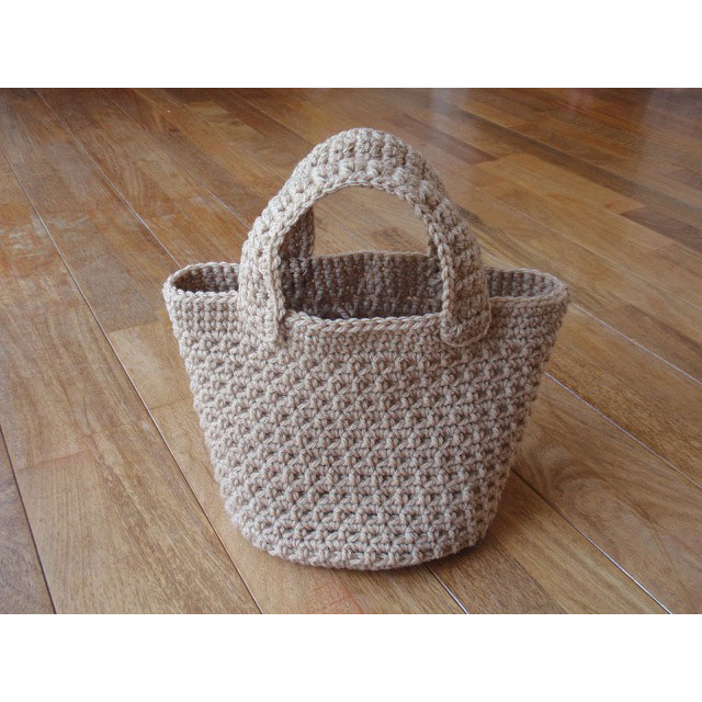 kosumosummさんの「シンプル丸底バッグ」