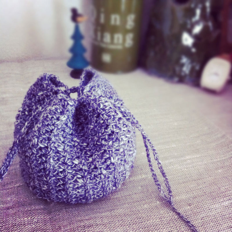 almond-latteさんの「丸ころちゃん巾着」