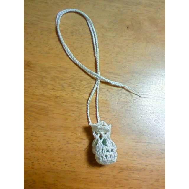 patariroさんの「小袋ペンダント」かぎ針編み 作品