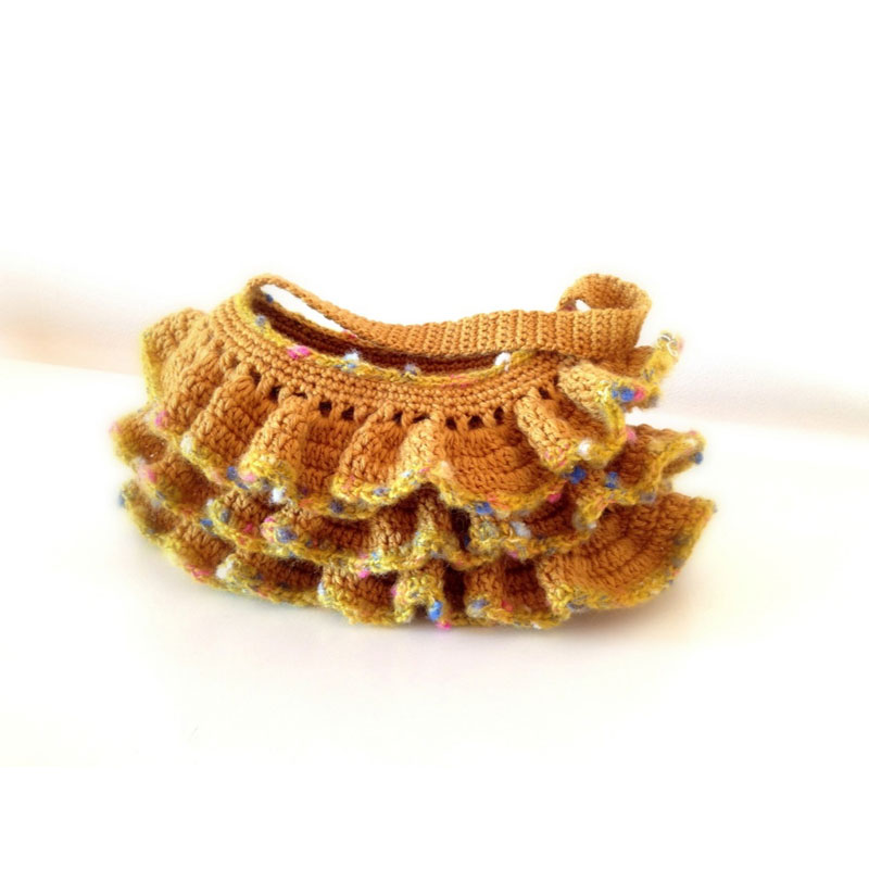 koalaさんの「フリルのミニ・ポーチ」かぎ針編み 作品