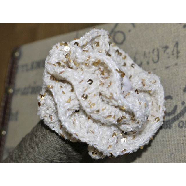 編み物屋さん[ゆとまゆ]さんの「バイアスフリル風シュシュ」かぎ針編み 作品