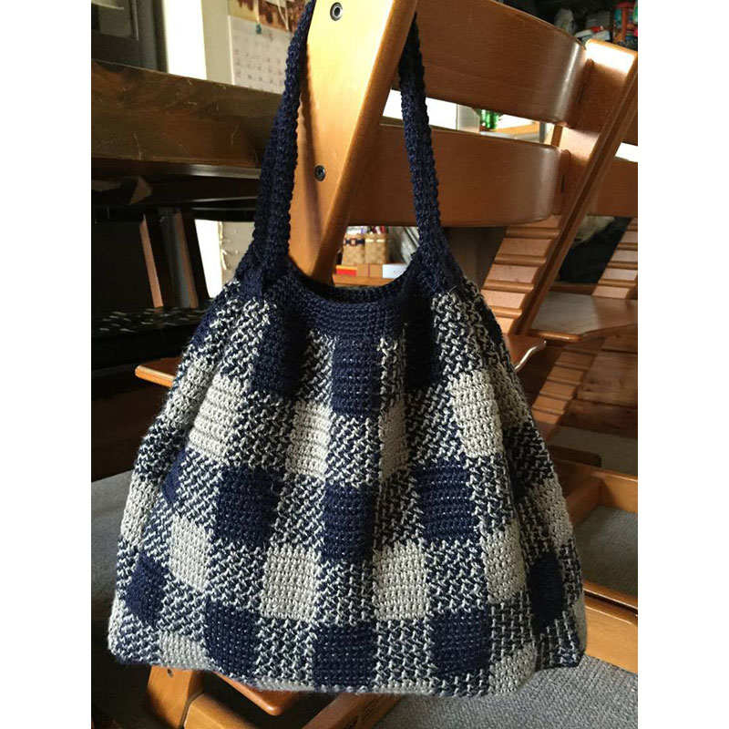 karさんの「ギンガムチェックのギャザーバッグ」