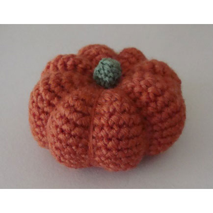 かぎ針編み ピグピグさんの「ハロウィーンのかぼちゃ」
