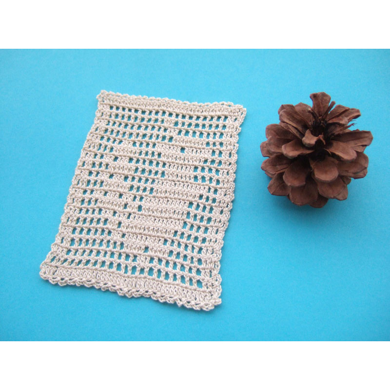 かぎ針編み Ricoさんの「りすのドイリー」