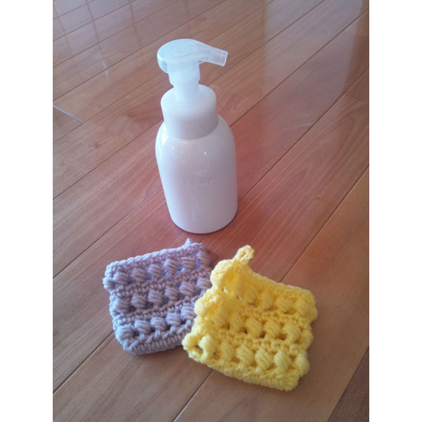 かぎ針編み Ricoさんの「厚めのアクリルたわし」