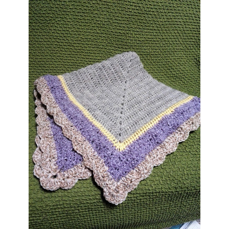 望花さんの「歪まず大きく編むブランケット」かぎ針編み 作品