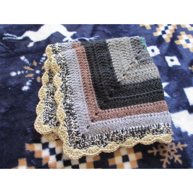 プリティ 60さんの「歪まず大きく編むブランケット」かぎ針編み 作品