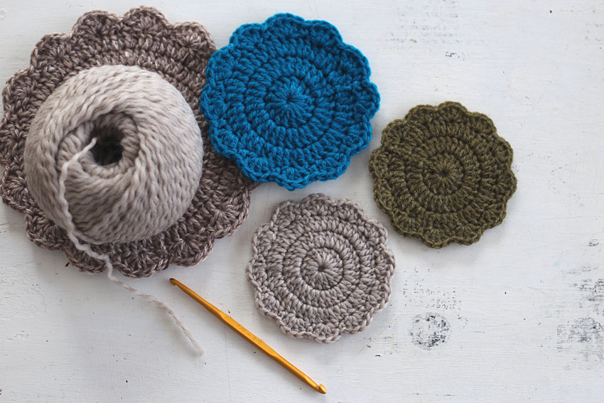 かぎ針編み初心者コース 作品1 コースター