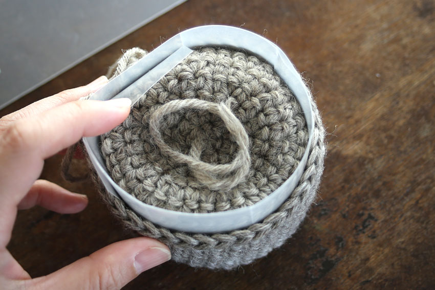 二重構造のすき間にはさめます