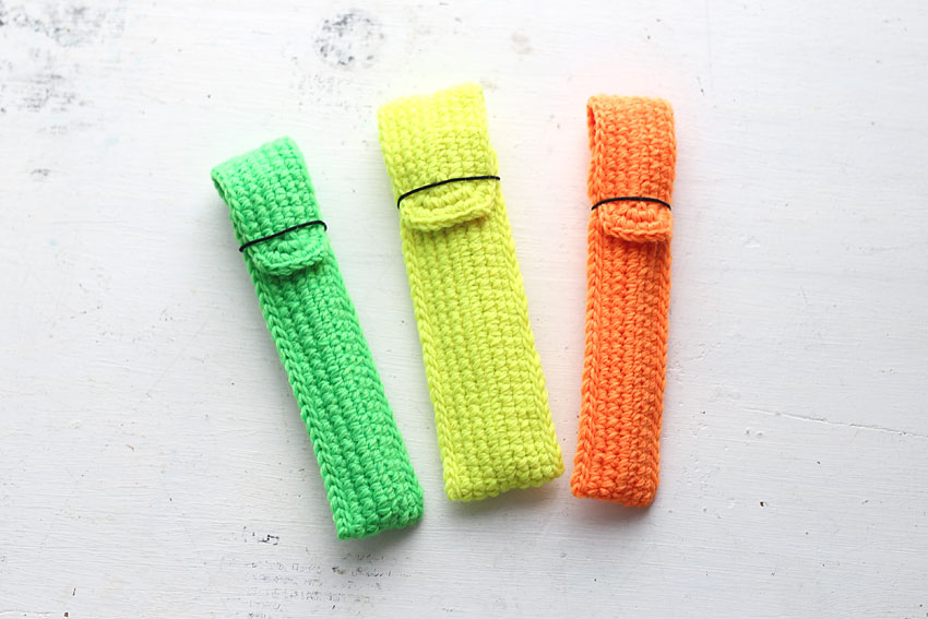 かぎ針編み 蛍光色 ペンケース