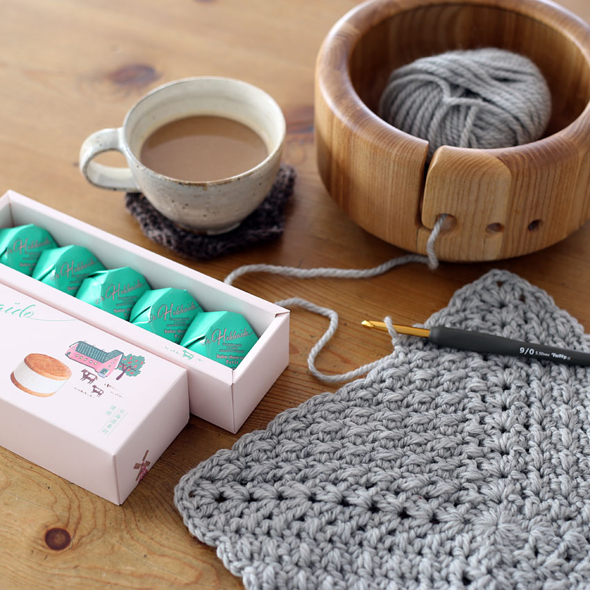 北海道菓子とかぎ針編み バターチーズサンドプチ