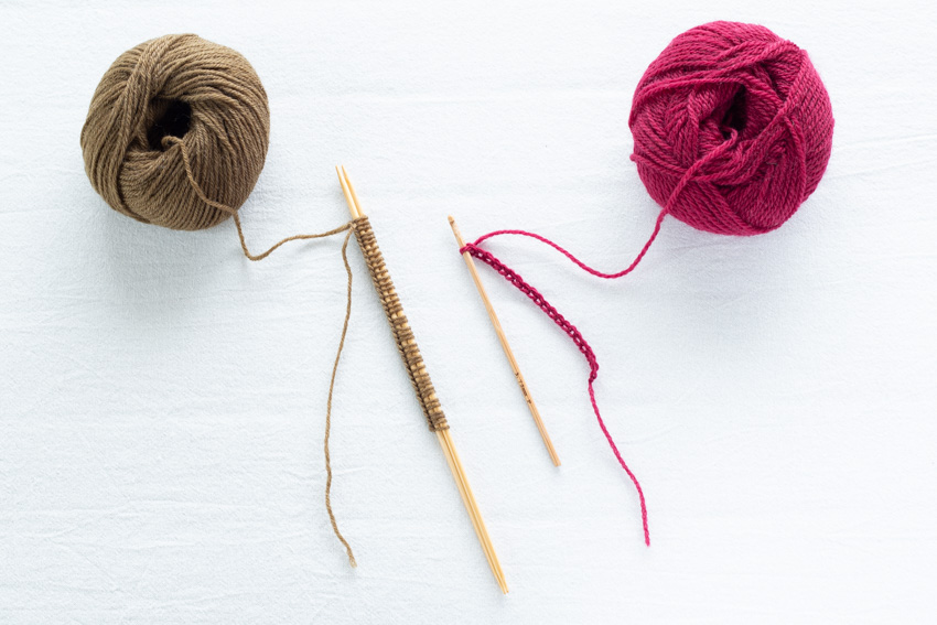 棒針編みの指でかける作り目と、かぎ針編みのくさりの作り目